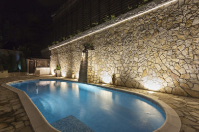 PISCINES